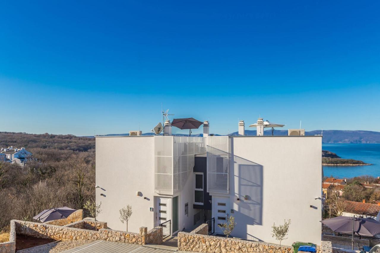 Apartments Solis Lacus Penthouse Njivice Buitenkant foto
